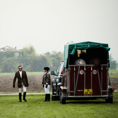 Preparing the Horses before Hunting