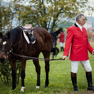 Field Master at the Beginning of the Hunting Day